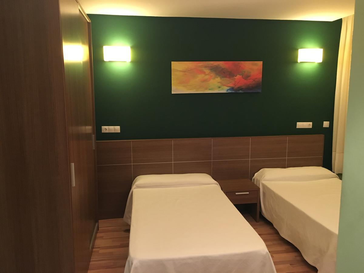 Villaherreros Hotel Area De Servicio Los Chopos מראה חיצוני תמונה